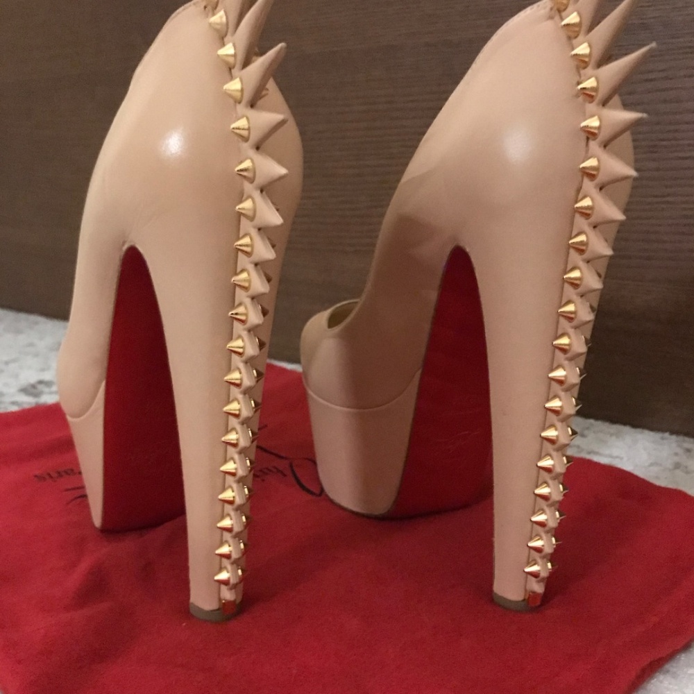 Christian Louboutin Platform Heels - Picture 4 of 8